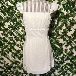 Dolls kill delias mini white